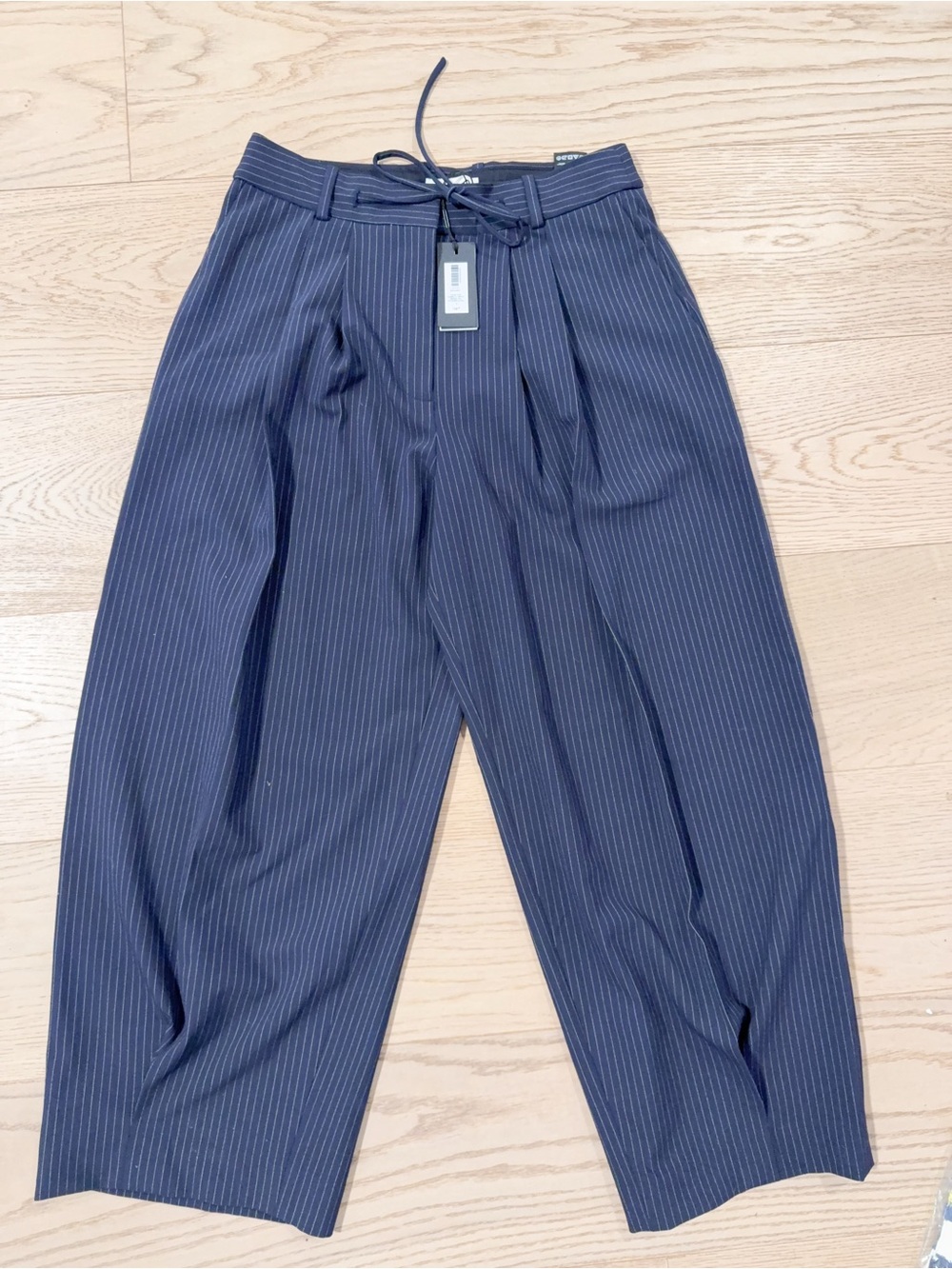 NWT 133033 Aritzia babaton walkway hugh str admr lt brch 2